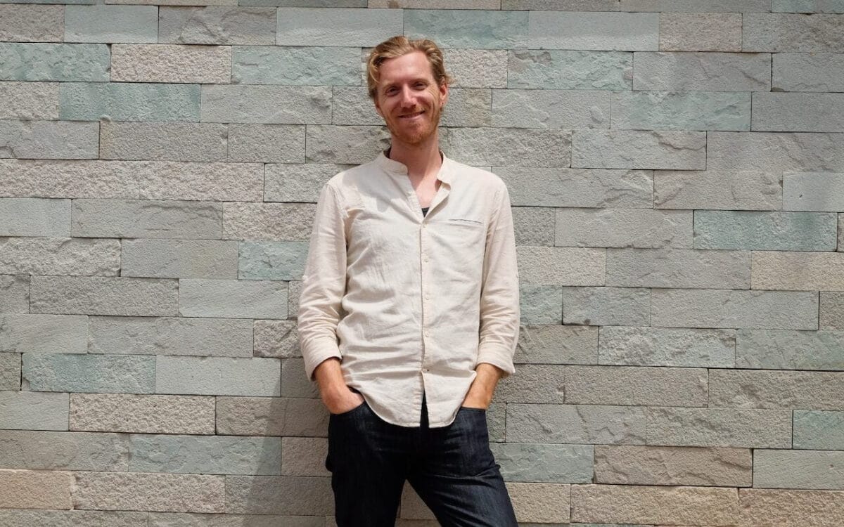 Die Nackte Wahrheit über Körperarbeit Simon Heller